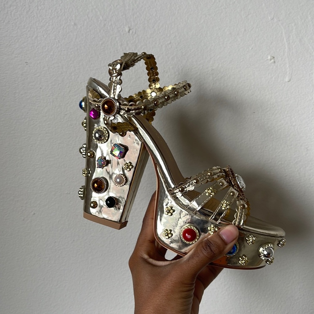 Azalea Wang “Lola” Chunky Bejeweled Sandals (Size 7.5) from AKIRA